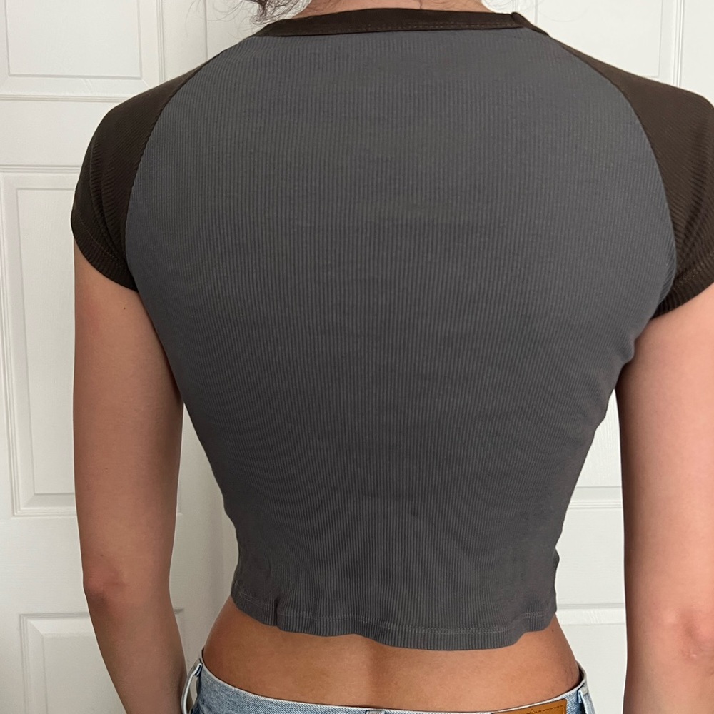 Brandy Melville Grey and Brown Baseball Tee